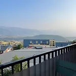 Tres Bel Au Centre De Romeu Apartamento Font Romeu