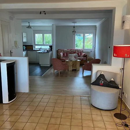 Tres Bel Au Centre De Romeu Apartment *