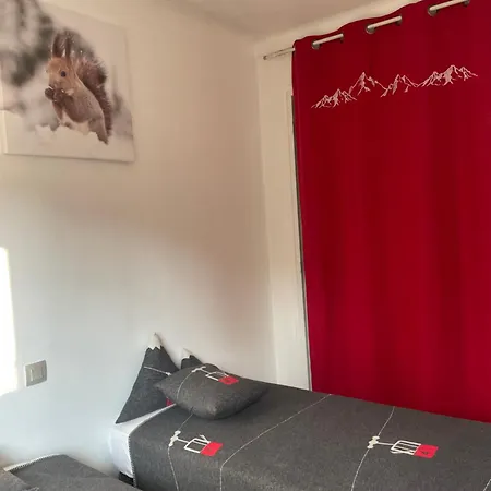 Apartment Tres Bel Au Centre De Romeu