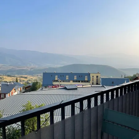 Tres Bel Au Centre De Romeu Apartment Font-Romeu-Odeillo-Via