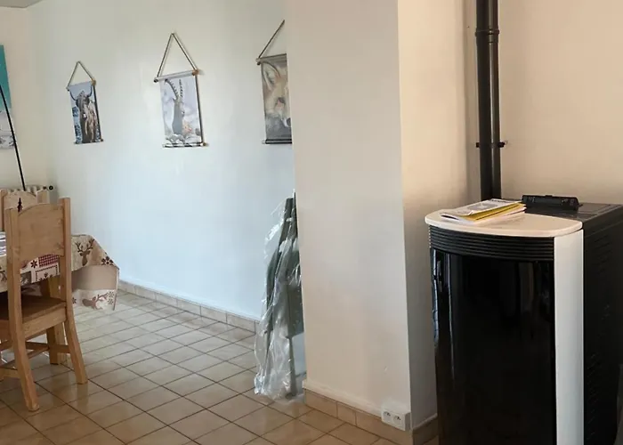 Tres Bel Au Centre De Romeu