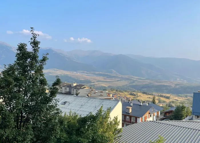 Tres Bel Au Centre De Romeu Apartamento